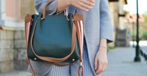 Best 8 Useful Tips For Buying Bags Online