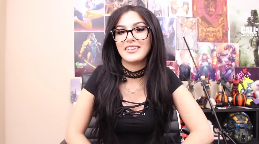 SssniperWolf: Net Worth, Bio, Family and More